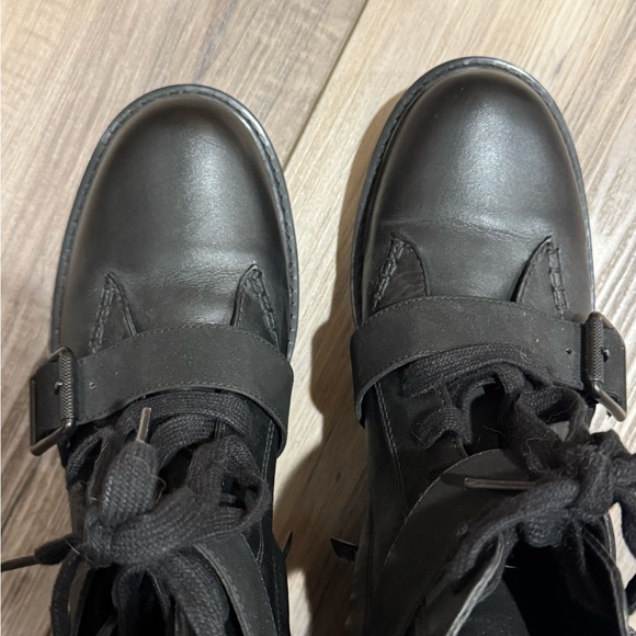 Ugg Noe Black Leather Boots - Women’s 11 - Brand New - Picture 6 of 7